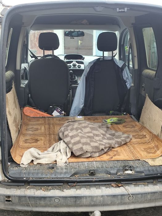 Продам авто  рено кенго 2 213р