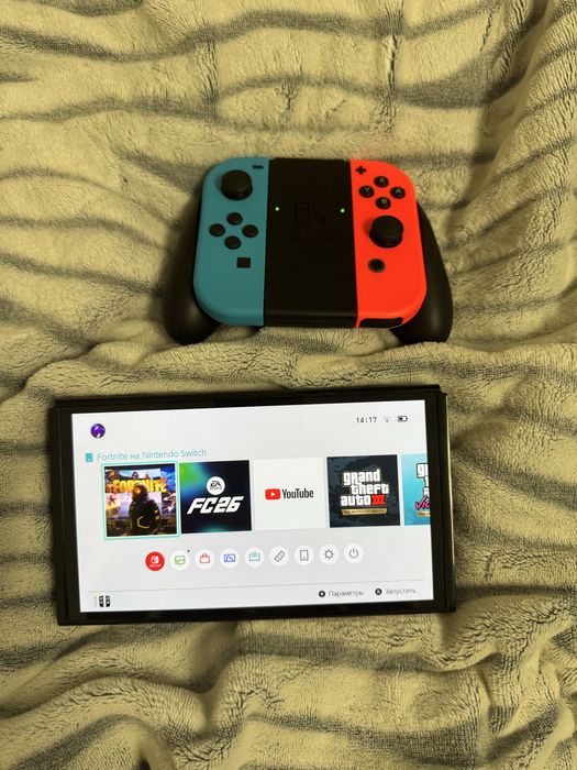 Продам ігрову присатвку Nintendo Switch Oled