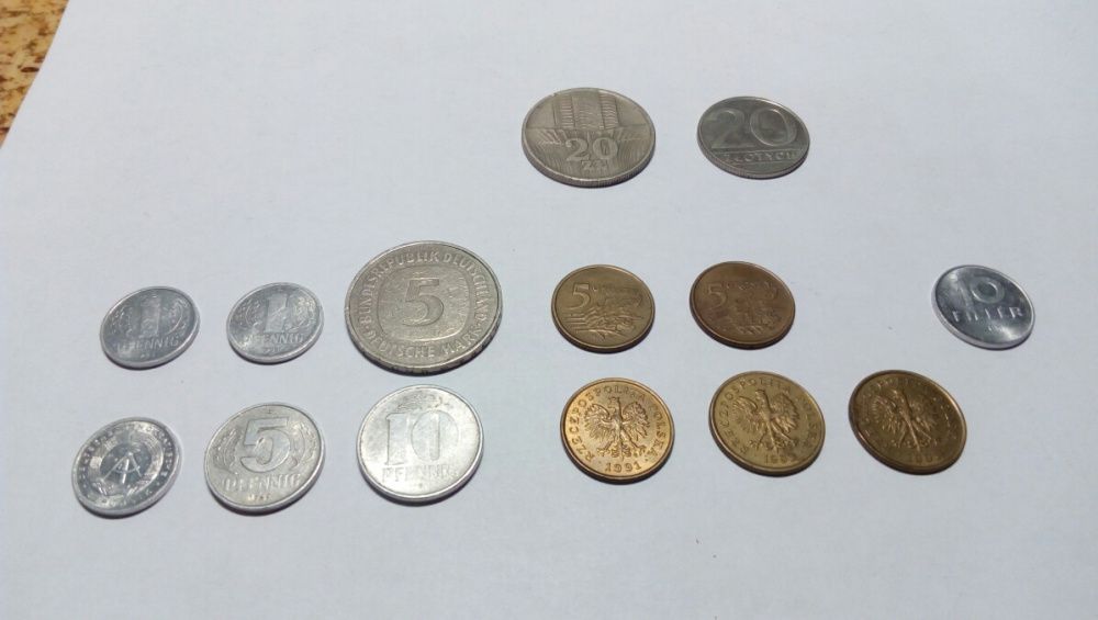Продам разные монеты.
