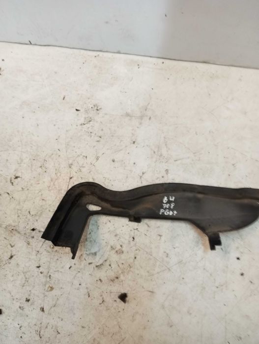 Par Cantos da Grelha do Para-brisas Peugeot 308 (9680366880 / 9680366980)