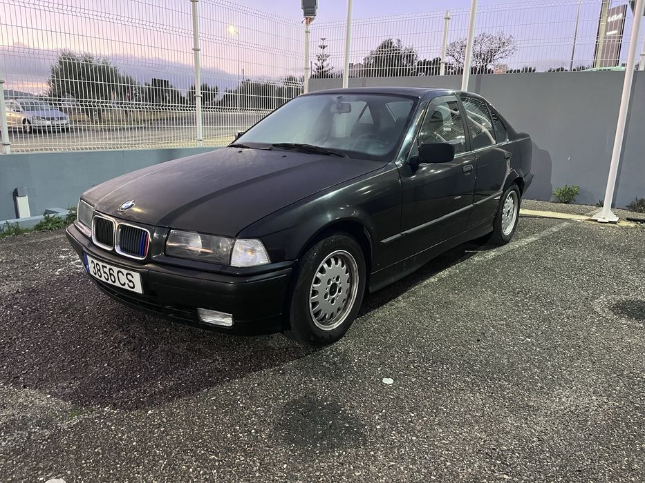 BMW E36 316i conservado