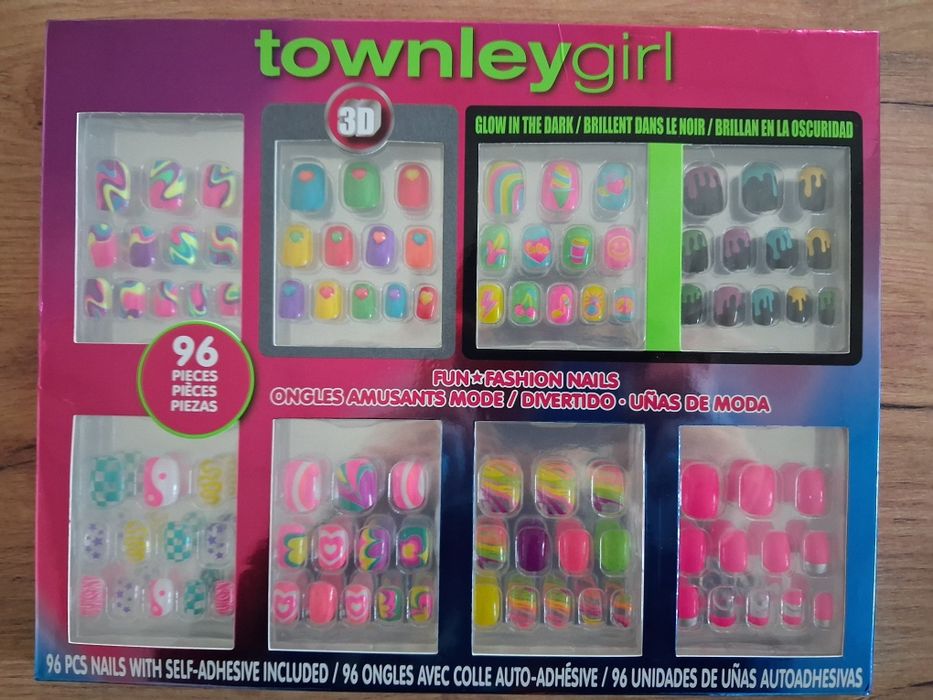 Zestaw sztucznych paznokci Townleygirl 96 szt.