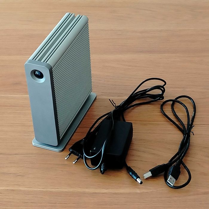 LACIE d2 Quadra 2TB HDD Disco Rigido Externo design by Neil Poulton, FW800 FW400 USB 2.0