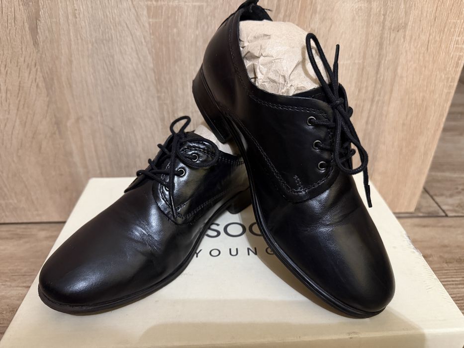 Półbuty Lasocki Young r. 32 Eleganckie buty na komunię