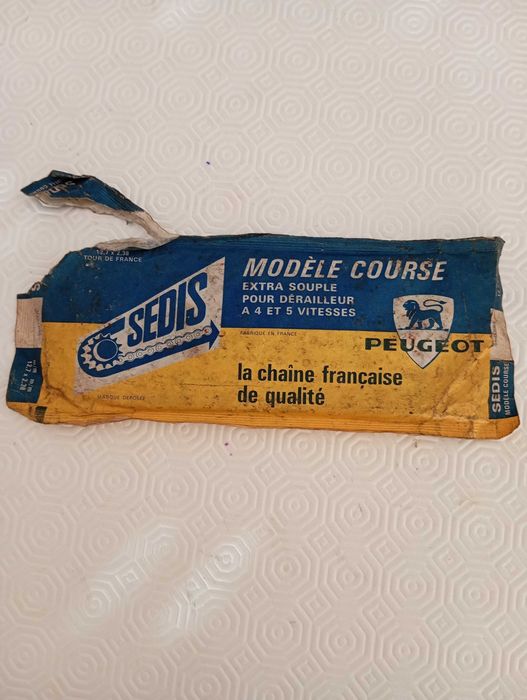 Corrente antiga de bicicleta SEDIS Peugeot 1/2 X 3/32 Made in France