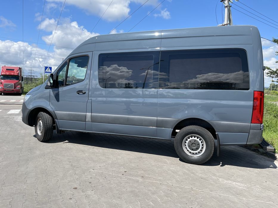Мерседес спрінтер