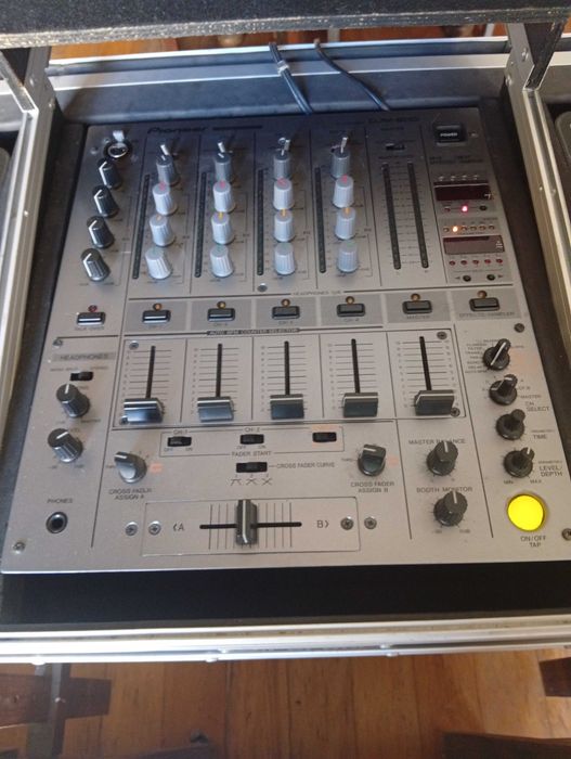 cdj1000mk3+ DJm 600 + fletcase