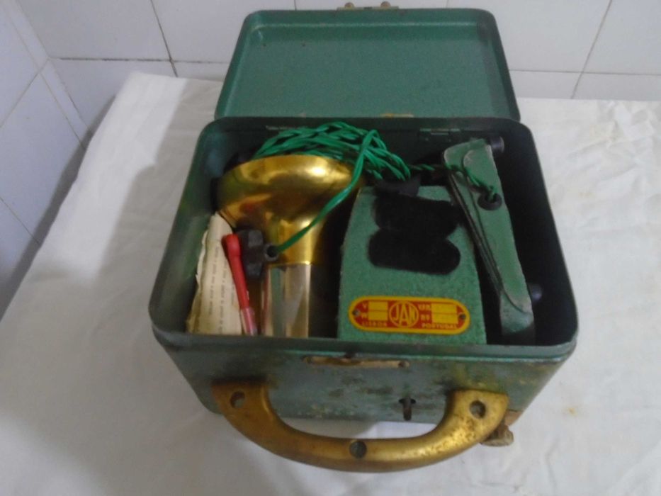 máquina de apanhar malhas em meias