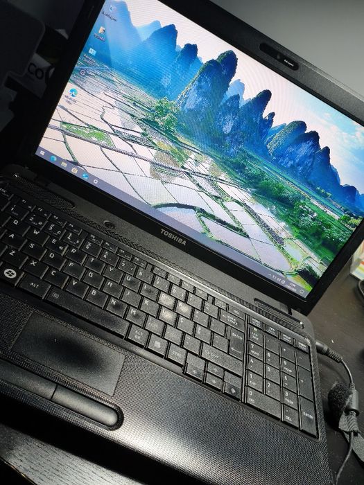 Portátil Toshiba Satélite Pro L650