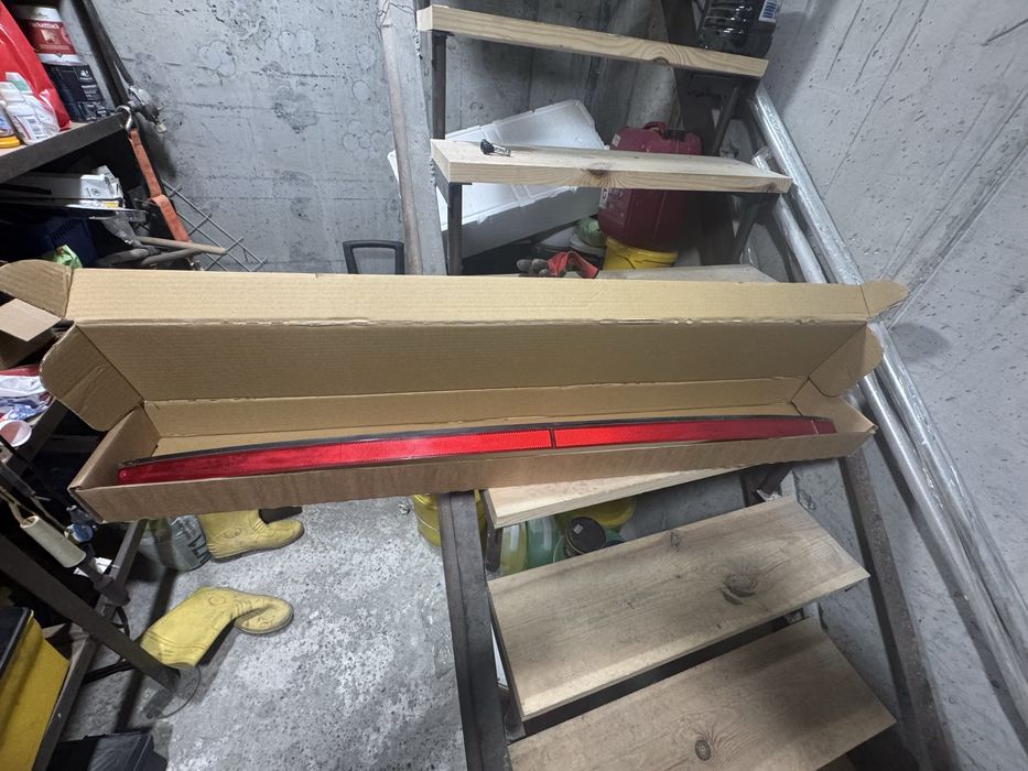 Отражатель skoda kodiaq rs 2017-2022 565807423A