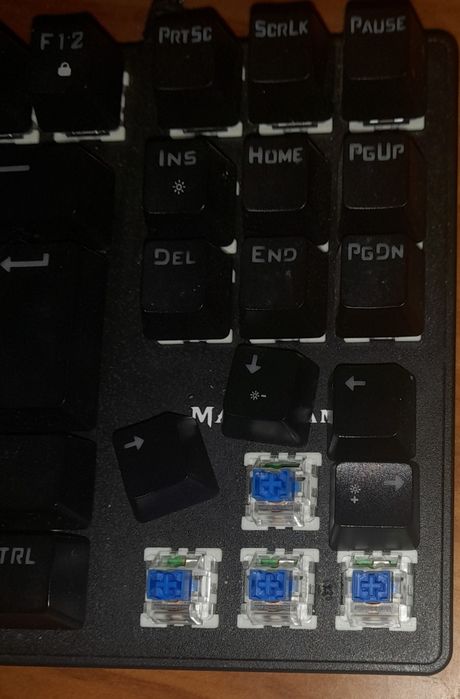 Vendo Teclado Mecânico Mars Gaming MKXTKL RGB Novo