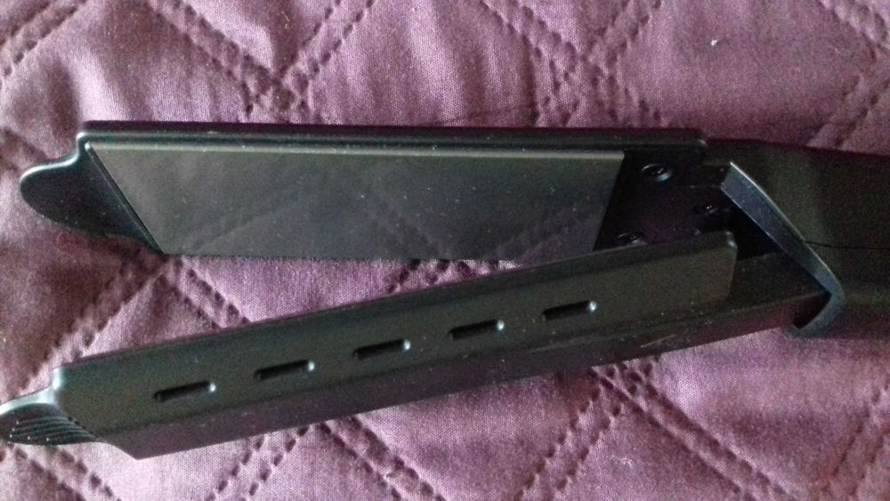 Prostownica do włosów nowa