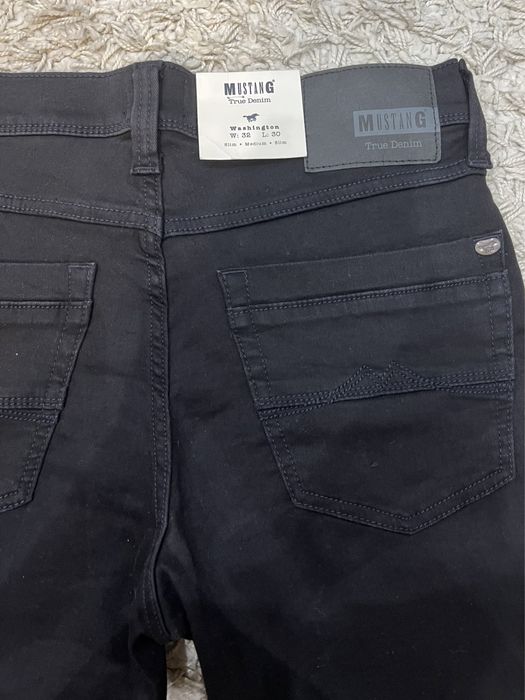 Mustang джинси