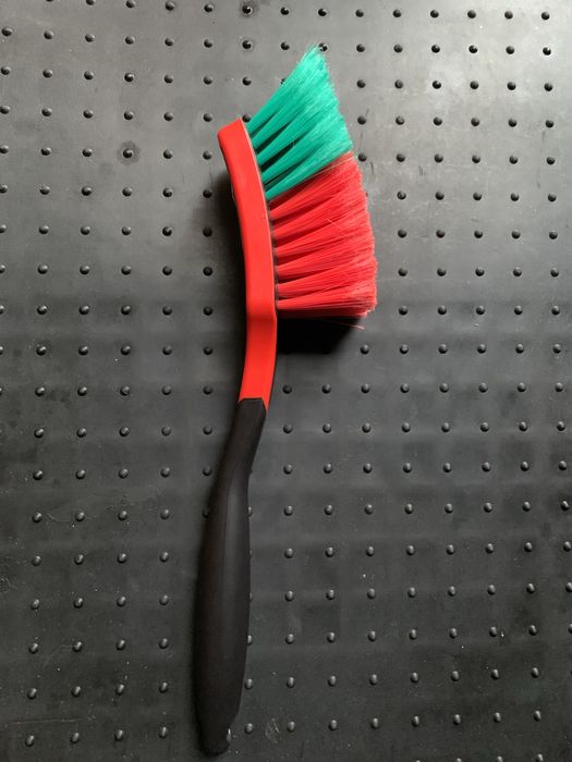 Щітка,щетка м'яка, стійка до хімічних речовин Vikan 31см (Denmark)