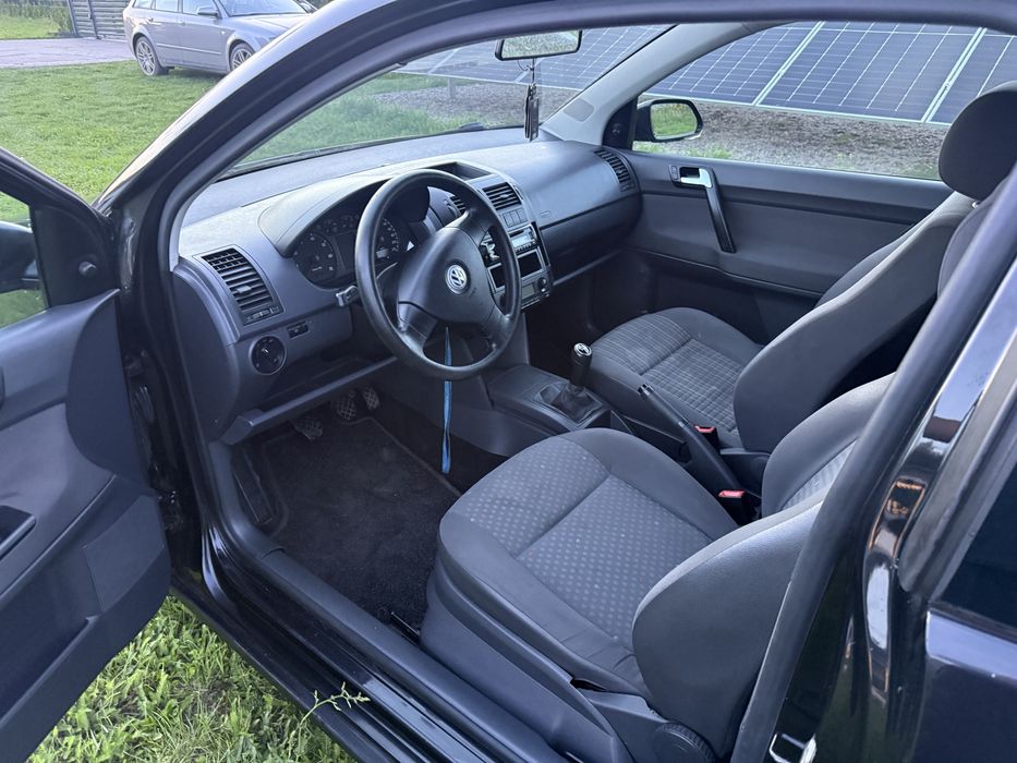 VW Polo  1,2 bezyna