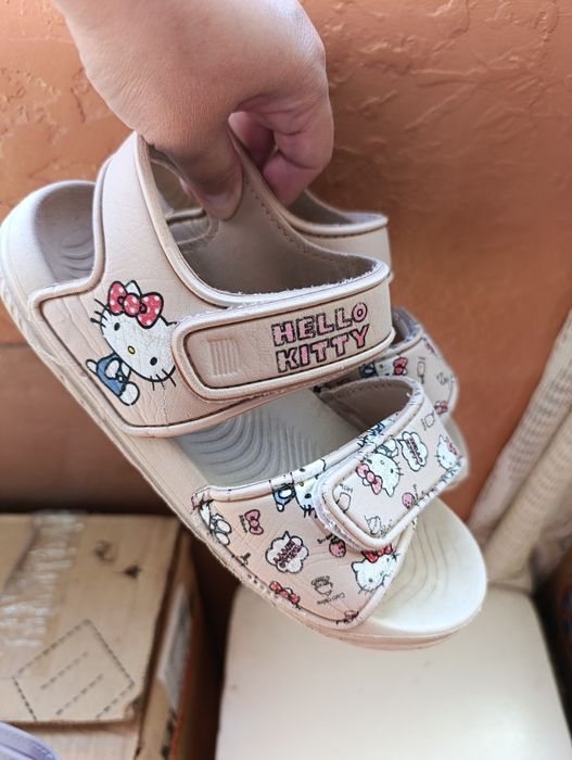Босоножки Hello kitty, 19 см
