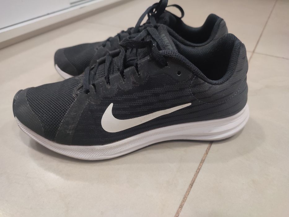 Кросівки жіночі Nike 36 оригінал