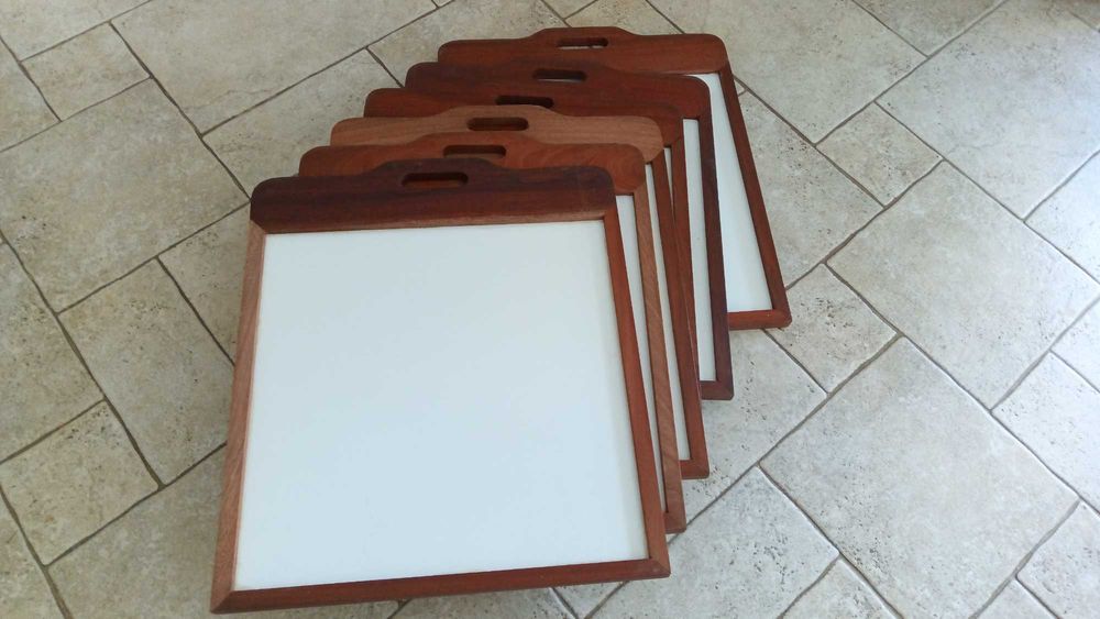 Prancheta de trabalho para oficina de cerâmica/atelier de ofícios