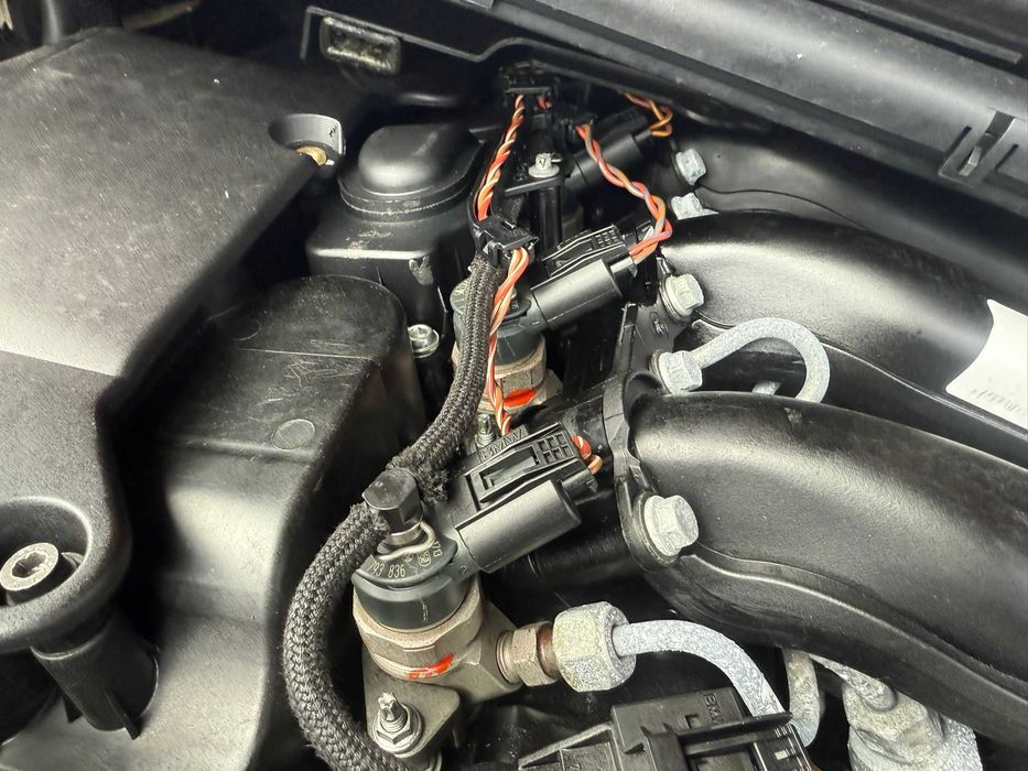 na części  kolumna kierownicza zbiornik Bmw e90 2.0d m47 japan rot 438