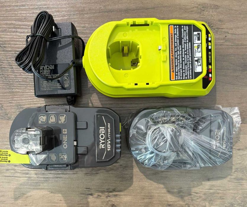 Zestaw startowy akumulatorów RYOBI 18V PSK106SB (2Ah+4Ah)