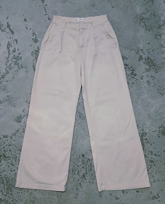 Світлі  прямі джинси MANGO EUR 38