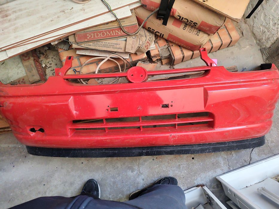 Parachoques Opel corsa b