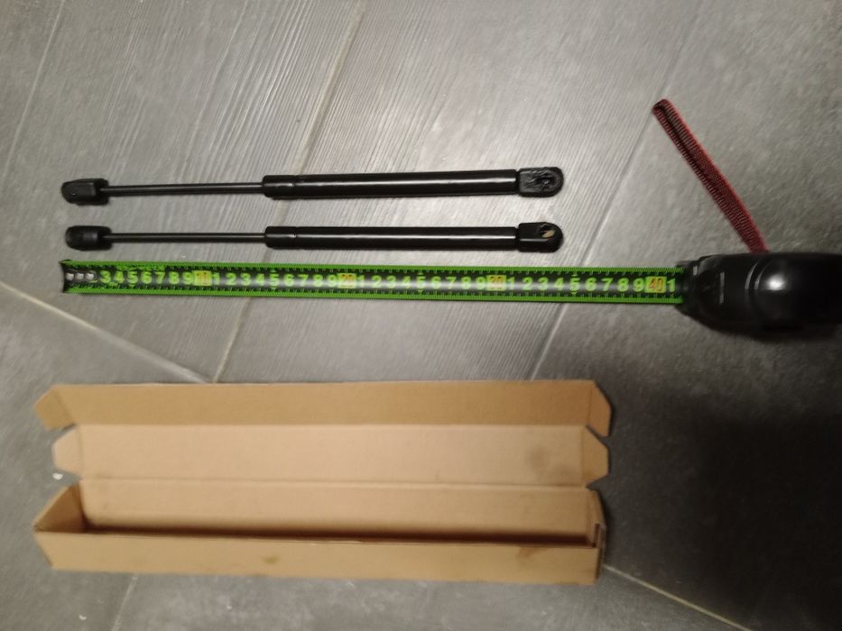 Conjunto amortecedores para porta malas