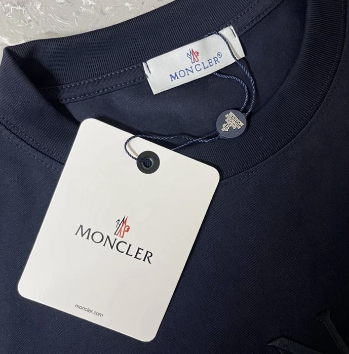 Лонгслив Moncler розмір m-l