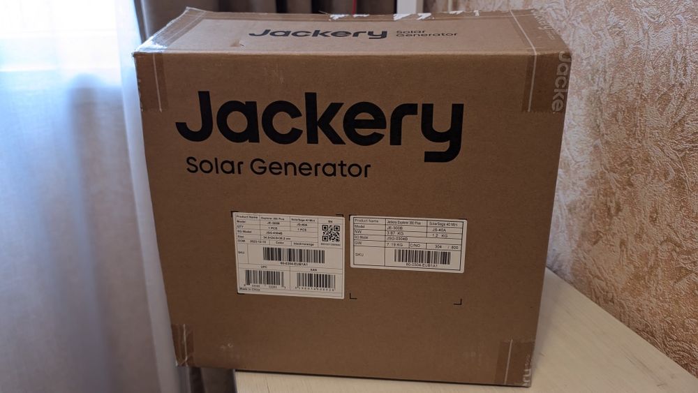 Jackery Explorer 300PLS + сонячна панель