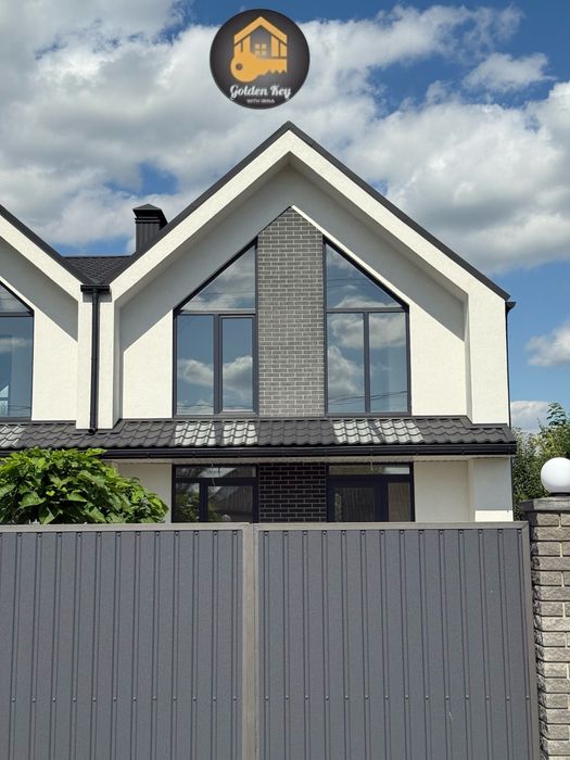 Продам Будинок 110м2, земельна ділянка 4 сотки, Центр с.Гора,15кмКиїв