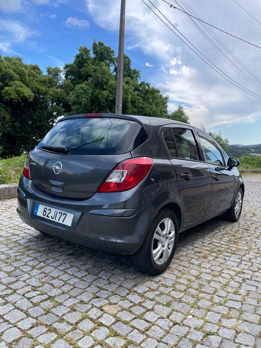 Opel Corsa 1.2 Caixa Automática