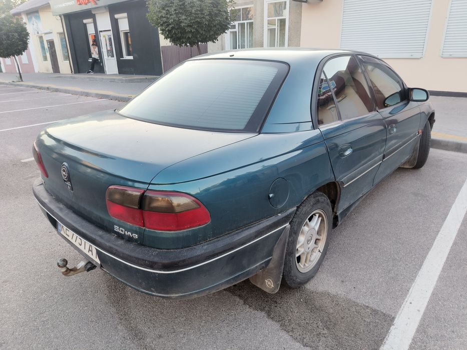 Opel Omega B 3.0