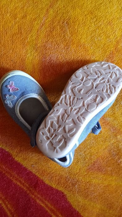 Обувь для девочки