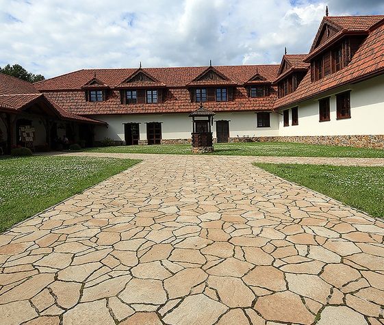 Polbruk ,kostka brukowa ,obrzeża, płyta drogowe ,bloczek fundamentowy
