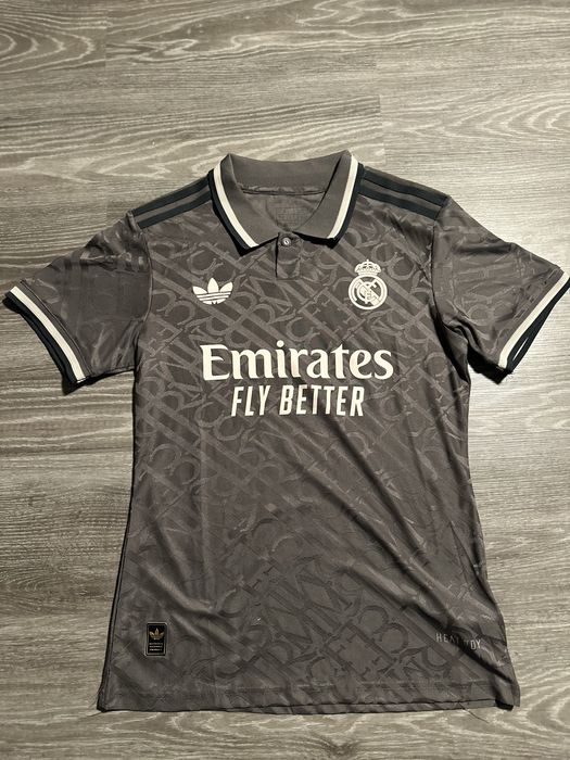 Camisola Real Madrid Cinzenta