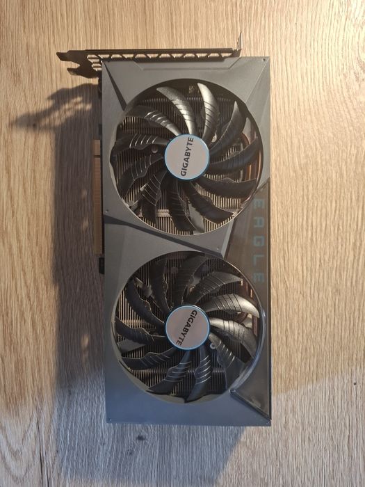 gigabyte rtx 3060 eagle oc 12gb – uszkodzona