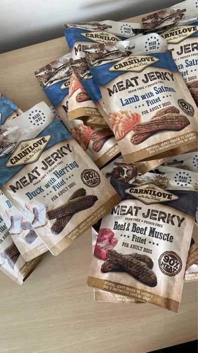 Ласощі для собак смаколики Carnilove meat jerky