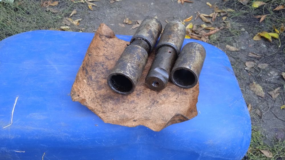 Палець вушка перед. ресори 130-ЗИЛ передній (з втулкою) цена договорна