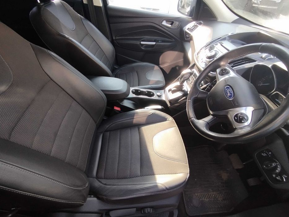 Сидения салон Ford Kuga Escape 2013 потолок