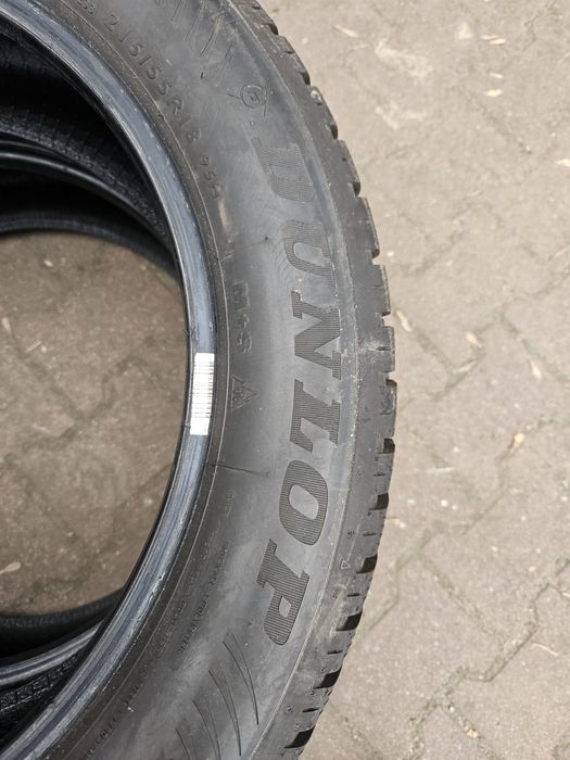 Opony Dunlop 215.55.18 95H