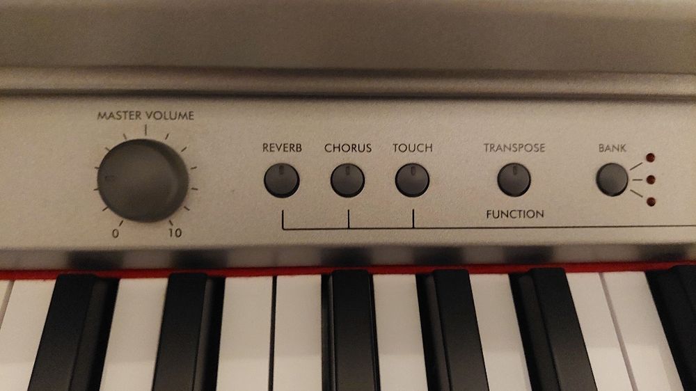 Piano digital Korg Concert C-320