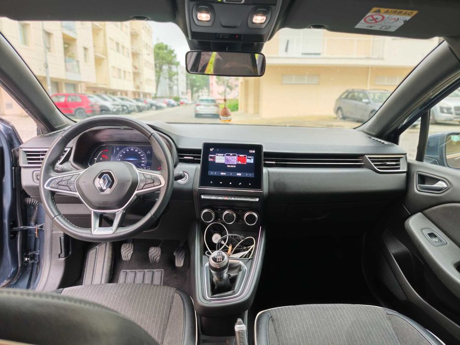 Renault Clio V 1.0 TCe 90 Intens, 2022, Gas, excelente estado geral