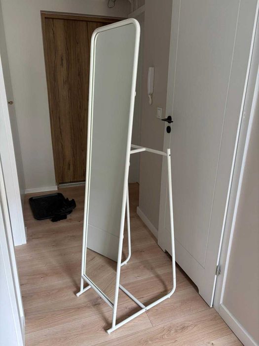 Lustro stojące IKEA Knapper