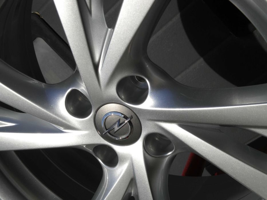 Nowe oryginalne felgi aluminiowe 17 4x108 Opel Corsa F