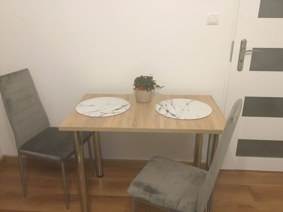 Samodzielne mieszkanie 2-pokojowe pod Wawelem na krótki termin.45m.