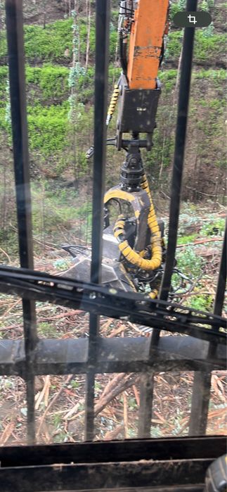 Cabeca de corte para giratoria