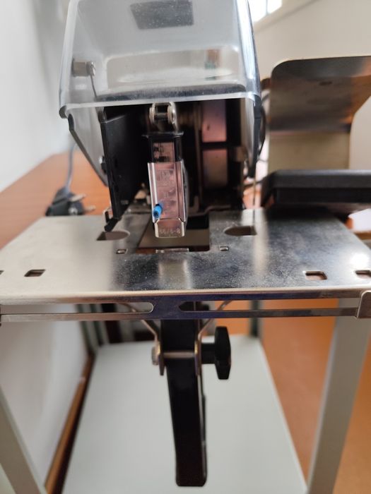 Agrafador eléctrico RAPID 101. Eletrónic