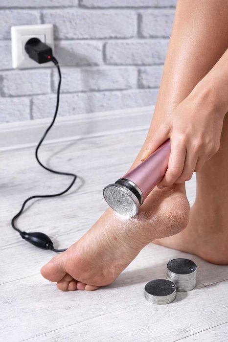 Электрическая пилка для педикюра TL-DS-01 с файлами 42 мм