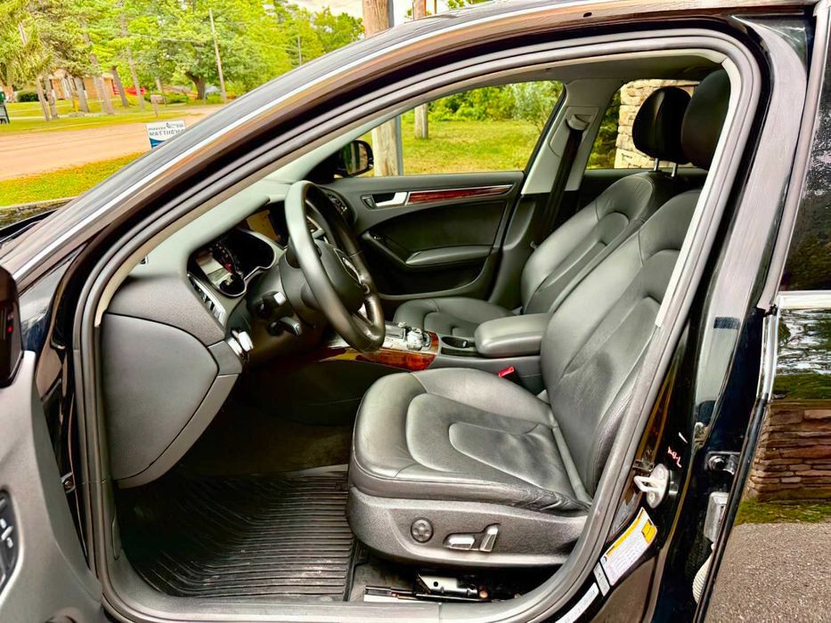 Audi A4 quattro Premium Plus      2014