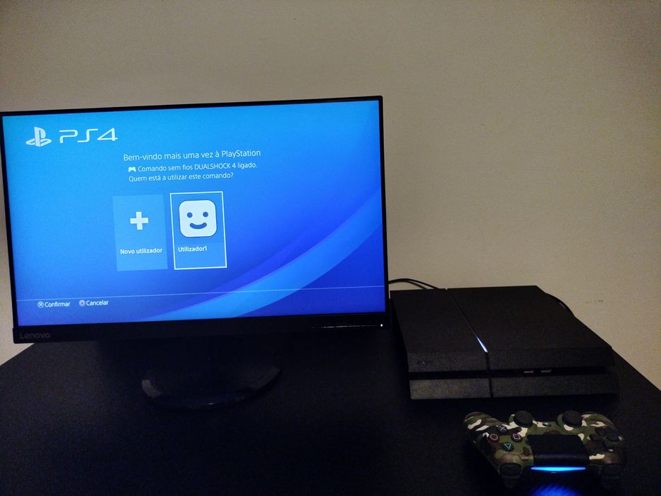 PS4 Fat 1TB  + comando